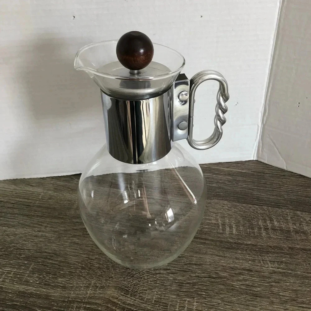 MCM Vtg Corning  Ware Coffee Carafe